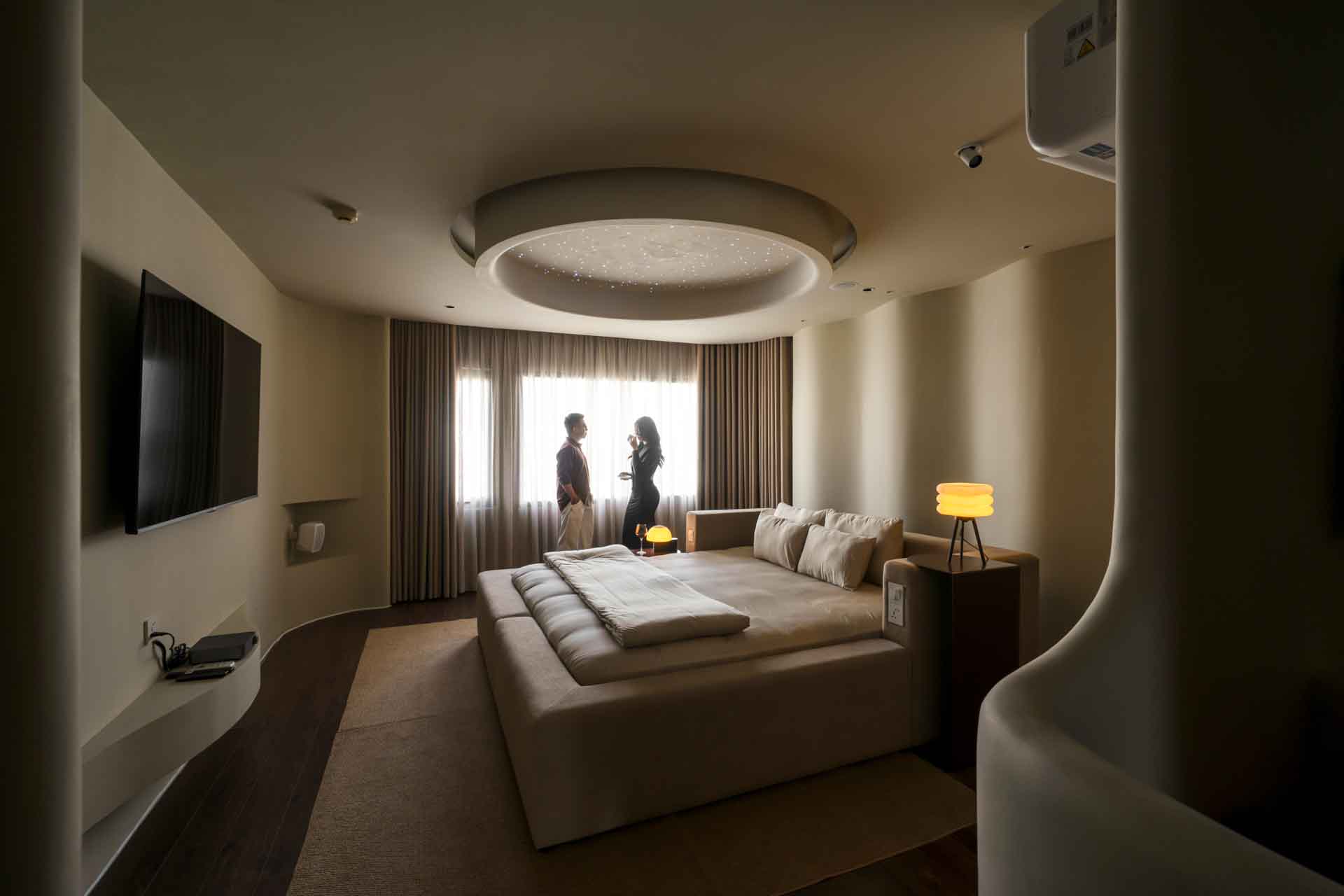 Executive 501: SOUND ROOM S